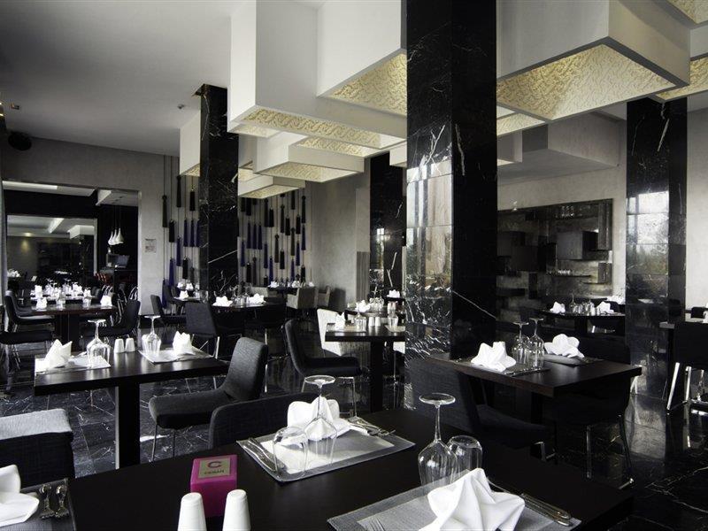 منتجع وسبا سيزار مراكش المظهر الخارجي الصورة Restaurant in the hotel
